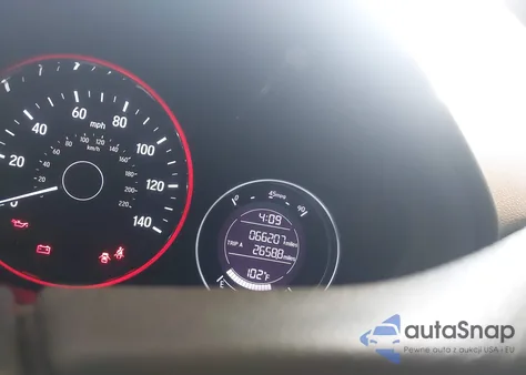 2019 Honda Hr-V Lx from USA, damaged, VIN 3CZRU6H38KG704615